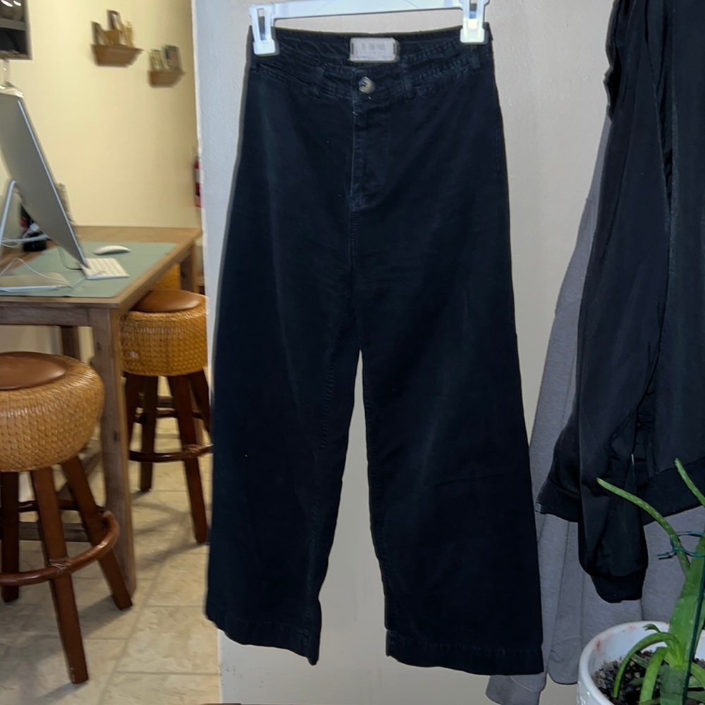 Black wide leg jeans.